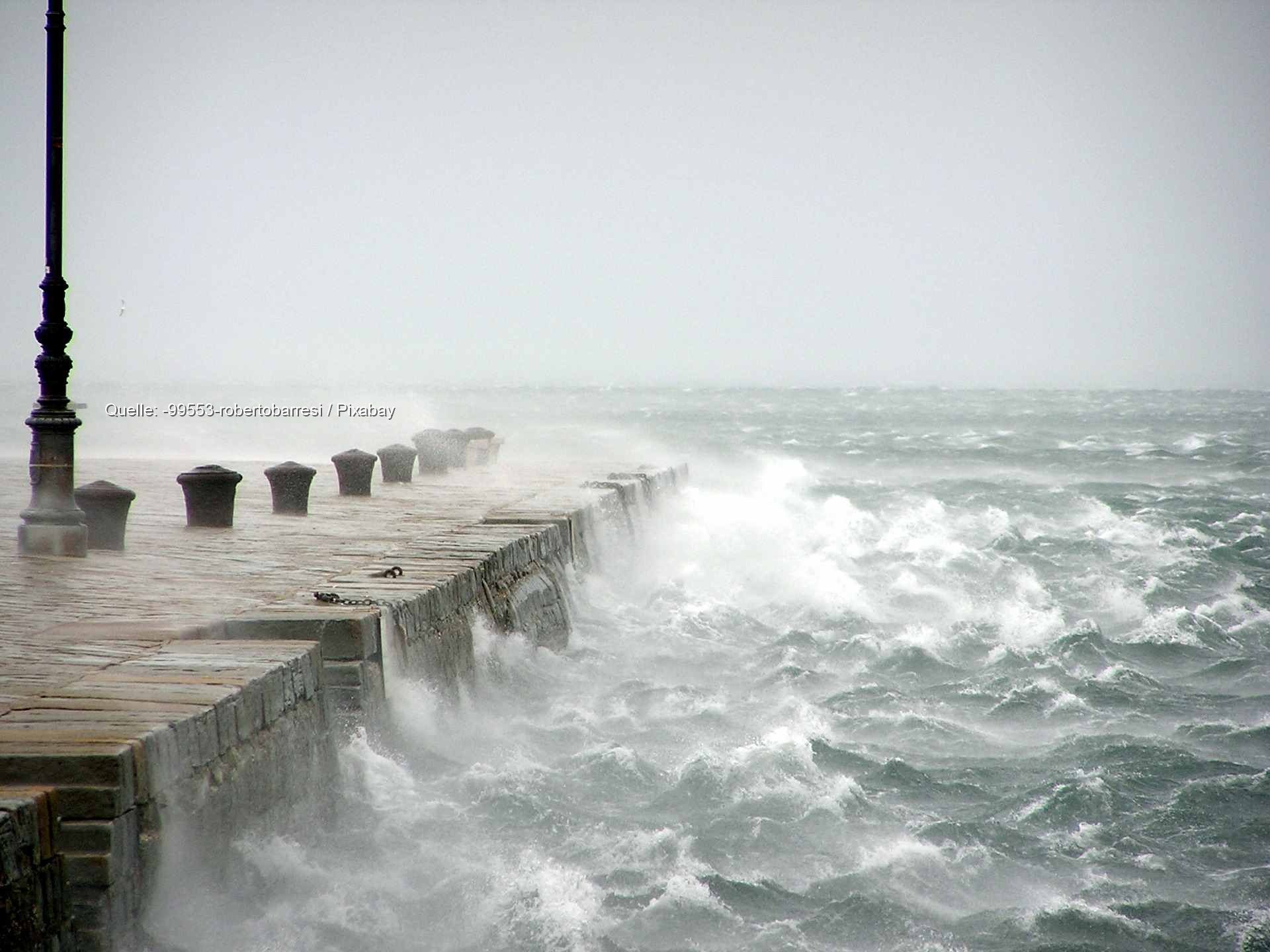 Nordostwind an der Ostsee: Sonntag erhöhte Wasserstände möglich